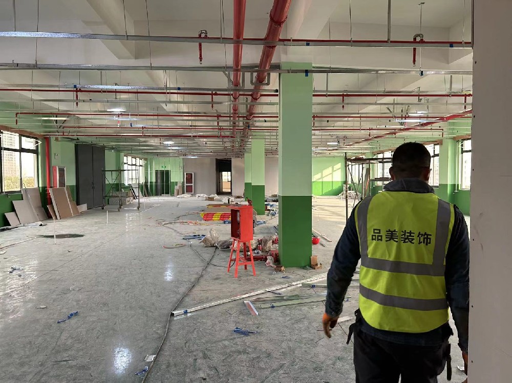 嘉兴平湖市万级电子无尘车间改造工程